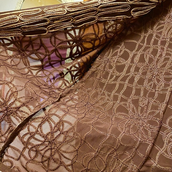 VNTG Semi-sheer Embroidered Mesh Laura Ashley, Zip jacket in excellent condition - Picture 4 of 14